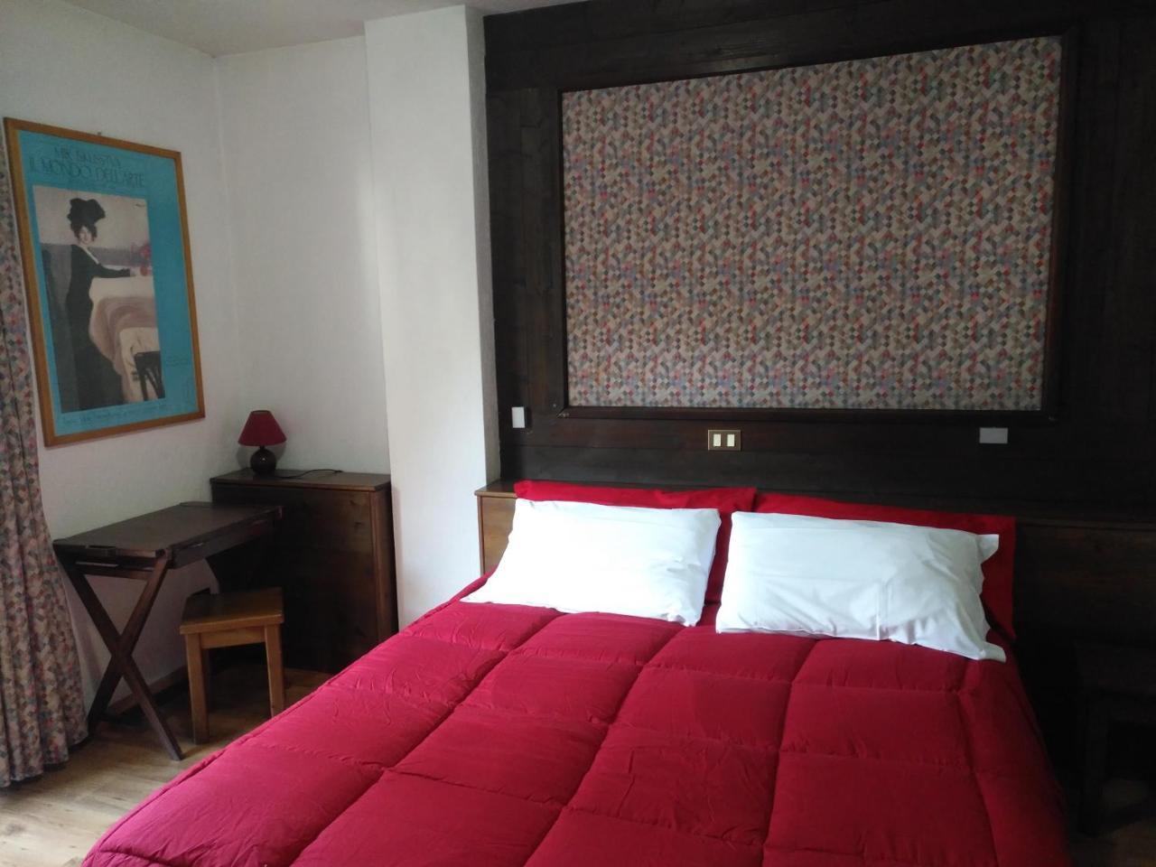 Hotel I Larici Bardonecchia Eksteriør billede